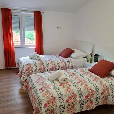 Popeye Apartment